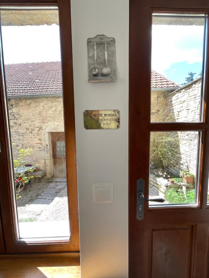Villa Rue De La Tour Du Pin Fontaine-Française Exterior foto